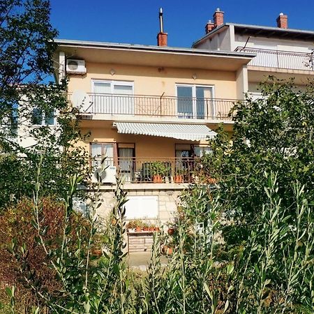 Apartments With A Parking Space Novi Vinodolski - 5525 Екстер'єр фото